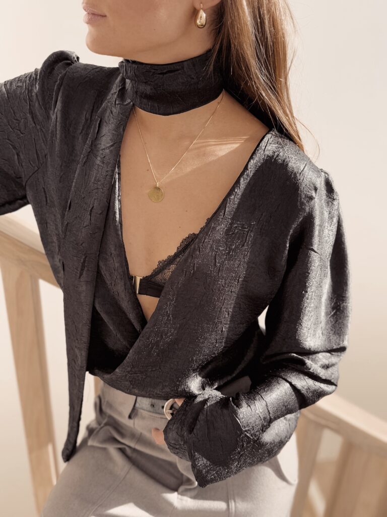 TOP LUPITA